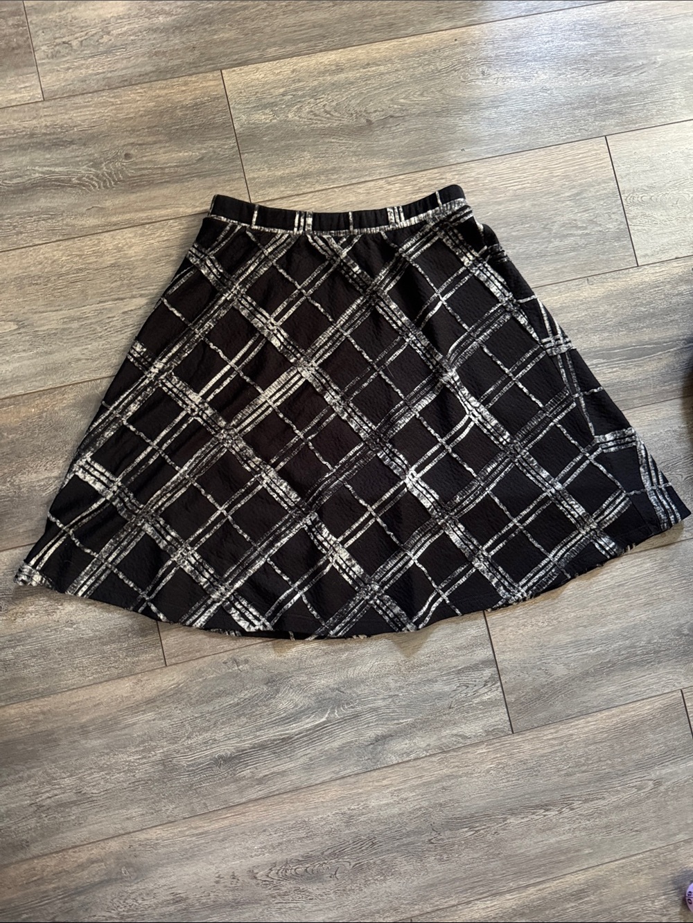 Le Lis Black and White Plaid A-Line Skirt